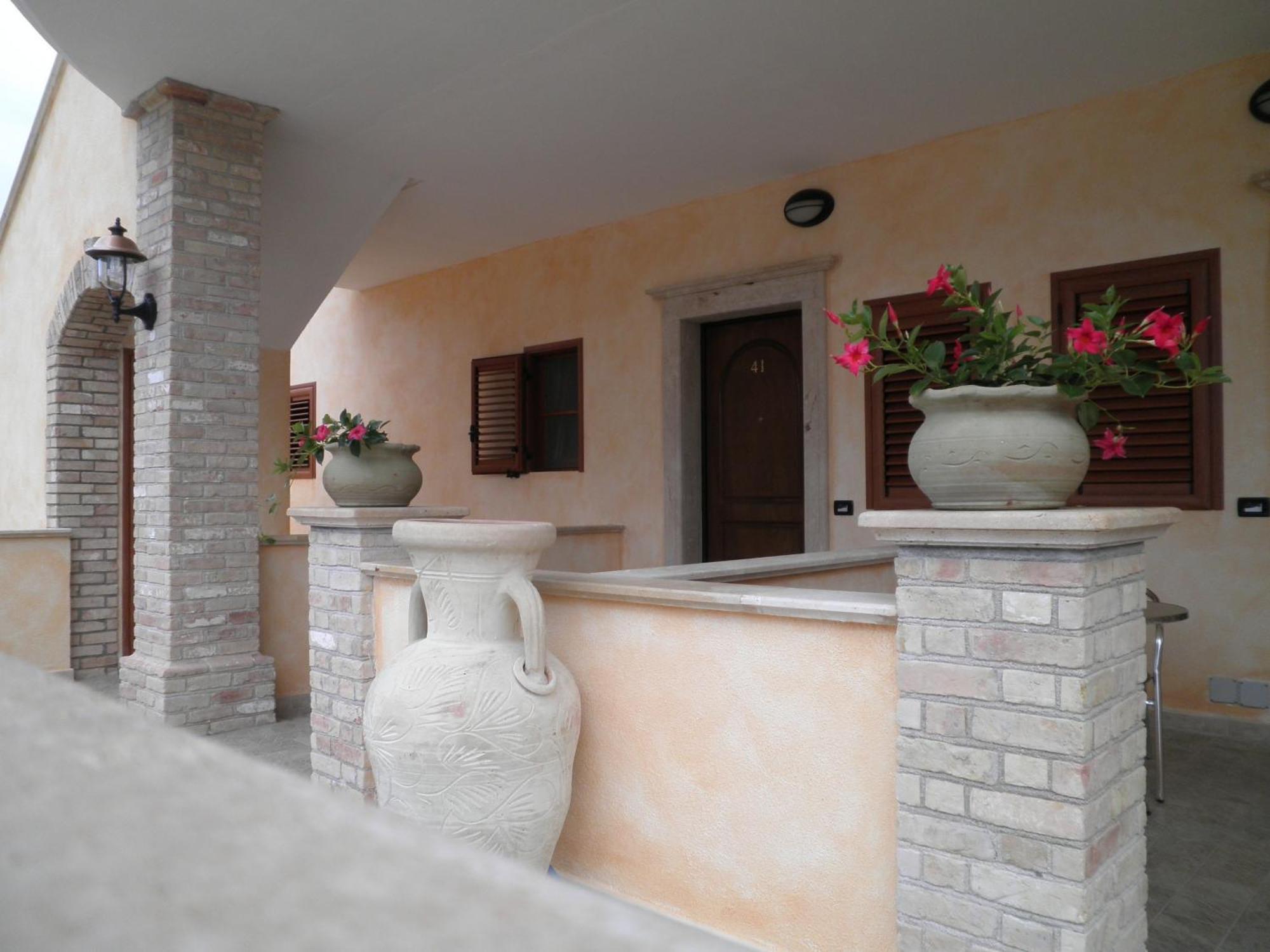 Albergo Il Giardino Foce Varano Exterior photo